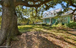605 Ford Avenue, Pascagoula, MS 39567
