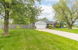2443 S Brandywine Court, Greenfield, IN 46140