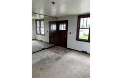 805 Patterson Ave, Jeannette, PA 15644