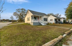 104 N 14th Ave., Laurel, MS 39440