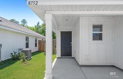 8752 Summer Bay Lane, Foley, AL 36535