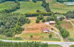 99 Sandtown Road, Morrilton, AR 72110