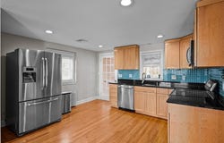 21 Delway Road, East Providence, RI 02914