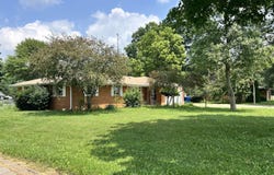 6910 W Cornbread Road, Yorktown, IN 47396