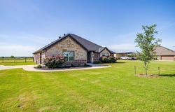 317 Olde Knoll Place, Rio Vista, TX 76093