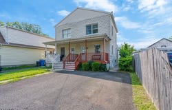 114 Runyon Ave, Middlesex Boro, NJ 08846-2221