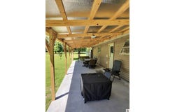527 JB Copeland RD, Benton, KY 42025