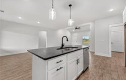 86  N Banner  AVE, Farmington, AR 72730