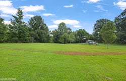 1675 Emerson Road, Henderson, TN 38340