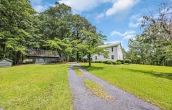 3231 Center Rd., Georgetown, SC 29440