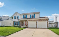 12 SHAMROCK AVENUE, NEW CASTLE, DE 19720