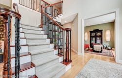 120 Highland Road, Roaring Brook Twp, PA 18444