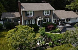 18 Elizabeth Ann Drive, Johnston, RI 02919