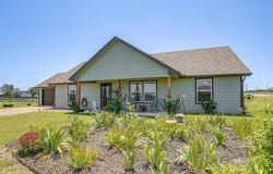 2140 Brown Loop, Poolville, TX 76487