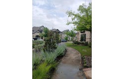 4326 Maple Bloom Drive, Arlington, TX 76005