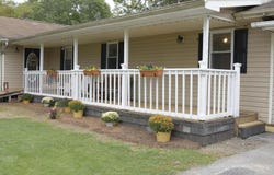 3446 Ballard-Red Sulphur Pkwy, Peterstown, WV 24963