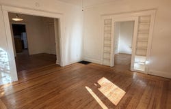 608 S 5th Street, Fairfield, IA 52556