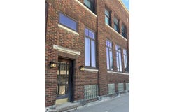 937 Broad Street, Grinnell, IA 50112