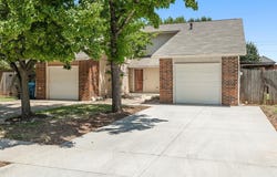 1402 Pennington Avenue, Edmond, OK 73012