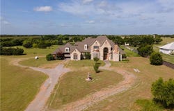 4026 Howard Road, Waxahachie, TX 75168