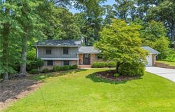 579 Chapman Drive, Marietta, GA 30066