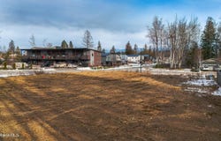 55 Carnelian Ave, Ponderay, ID 83852