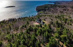 18 Greenway Court, Bar Harbor, ME 04609