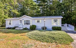 202 Fire Pond Road, Hopkinton, NH 03229