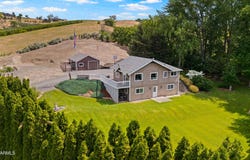 1531 Old Stage Way, Yakima, WA 98908