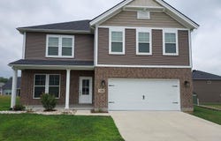 1406 N Hunters Crossing Pass, Huntingburg, IN 47542