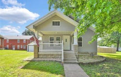 102 N Wall Street, Leeton, MO 64761
