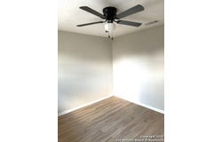 1212 Fairview Drive, Beeville, TX 78102