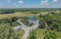 31320 Oslo Drive, Lebanon, MO 65536