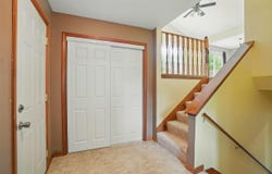 439 Northfield Lane, Valparaiso, IN 46383