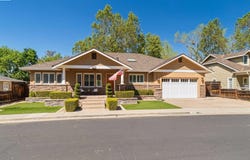 4071 Walnut Dr, Pleasanton, CA 94566