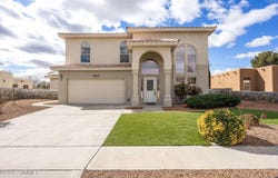 2122 Desert Greens Drive, Las Cruces, NM 88011