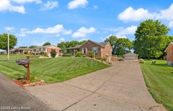 3941 Scenic Trail, Shepherdsville, KY 40165