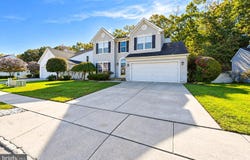 45 WOOD LARK Drive, MOUNT LAUREL, NJ 08054