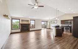 3416 E Payton Avenue, Des Moines, IA 50320