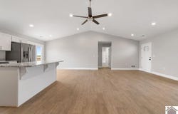 471 Twin Hills Rd, Mayfield, KY 42066