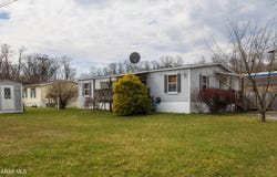 1094 Chestnut Street, Claysburg, PA 16625