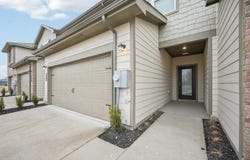 206 Pourtales Lane, Cedar Hill, TX 75104