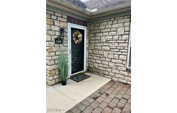 9264 Sharrott Road unit: 104, Youngstown, OH 44514