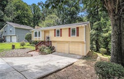 3245 Oakbrook Lane, Clarkston, GA 30021