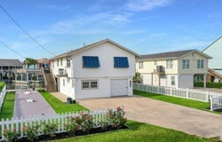 16618 Bahama WAY, Jamaica Beach, TX 77554