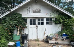 708 E Birch Street, Independence, KS 67301