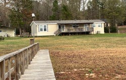 301 Green Rd, Converse, LA 71419