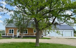 1702  2nd Road, Waterville, KS 66548