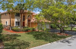 5408 NW 109th Ln, Coral Springs, FL 33076