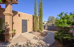 2025 Pinetrail Street, Las Cruces, NM 88012